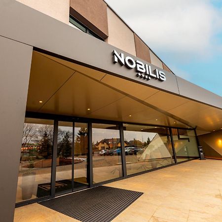 Hotel Nobilis - Mlada Boleslav Bradlec  Buitenkant foto